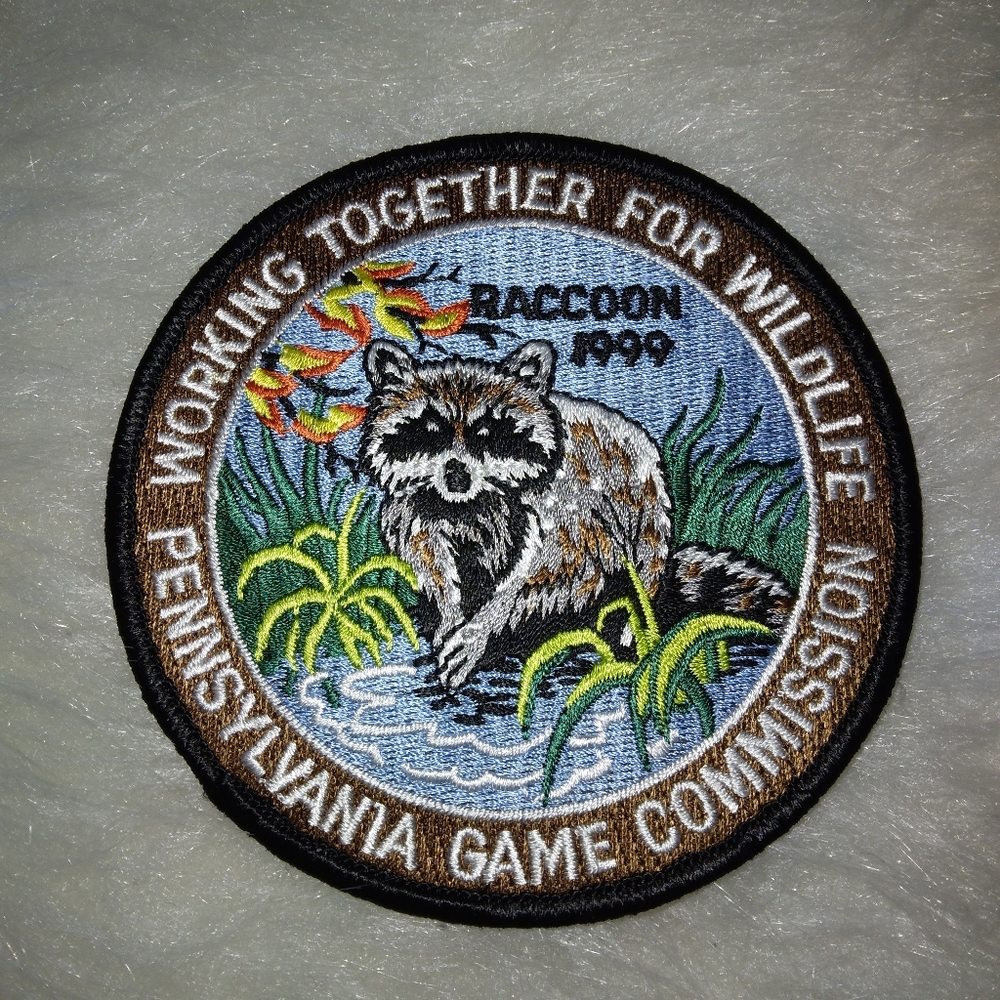 VINTAGE EMBROIDERED PATCH Pennsylvania Game Commission 1999 Raccoon
